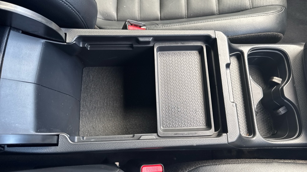 Honda CR-V 2.0 ePHEV Advance Tech 5dr eCVT Estate - Image 20