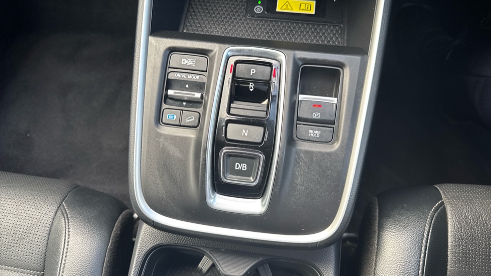 Honda CR-V 2.0 ePHEV Advance Tech 5dr eCVT Estate - Image 21