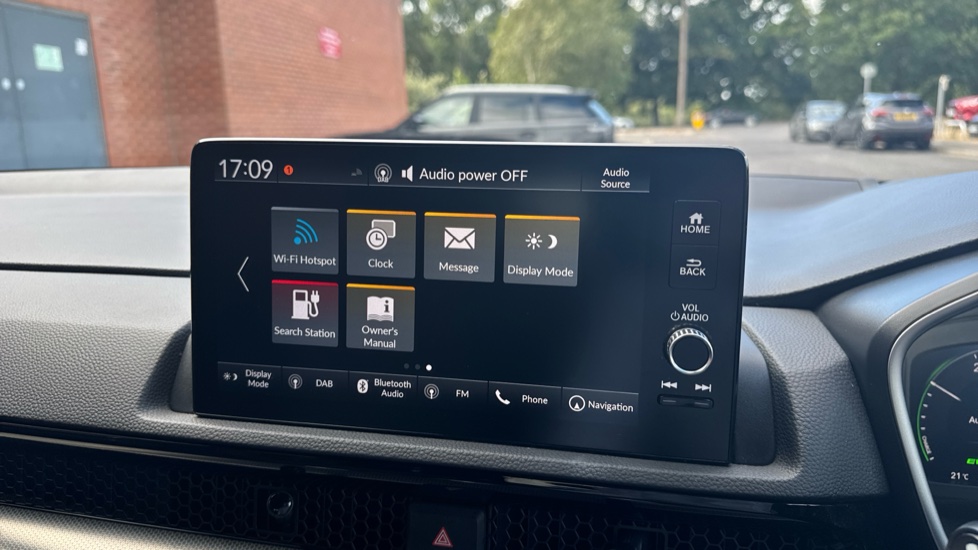 Honda CR-V 2.0 ePHEV Advance Tech 5dr eCVT Estate - Image 27