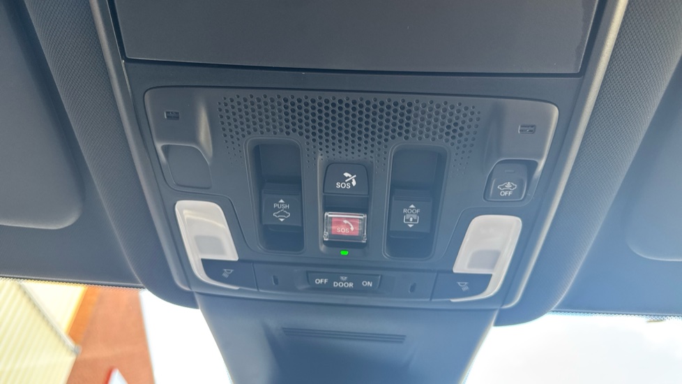 Honda CR-V 2.0 ePHEV Advance Tech 5dr eCVT Estate - Image 32
