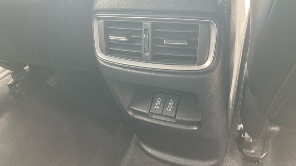 Honda CR-V 2.0 i-MMD Hybrid SR 5dr eCVT Hybrid Estate - Image 20