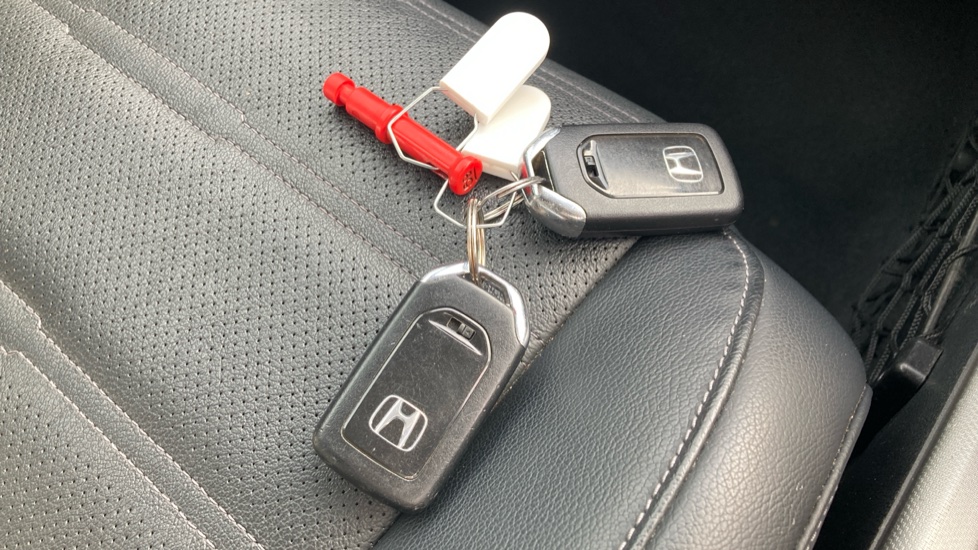 Honda CR-V 2.0 i-MMD Hybrid SR 5dr eCVT Hybrid Estate - Image 36