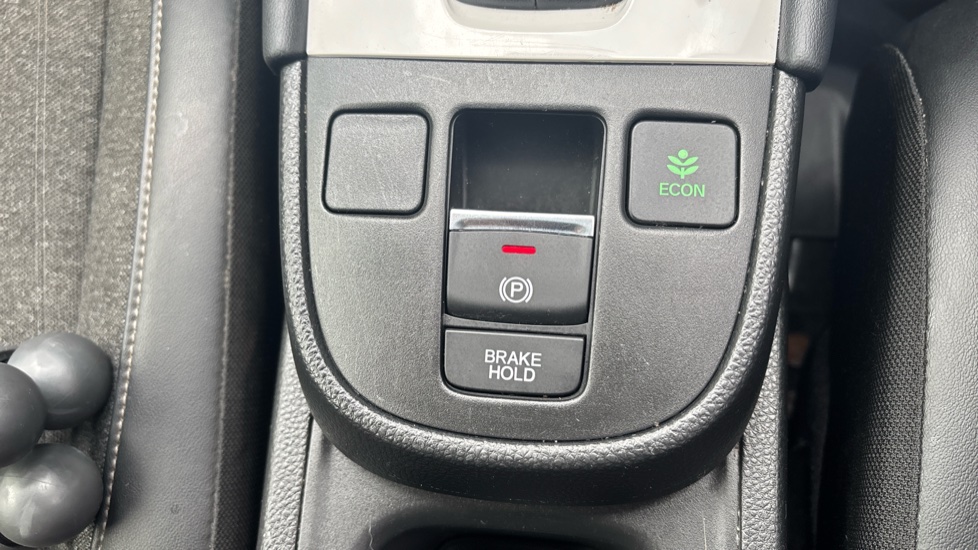 Honda Jazz 1.5 i-MMD Hybrid SR 5dr eCVT Hybrid Hatchback - Image 34