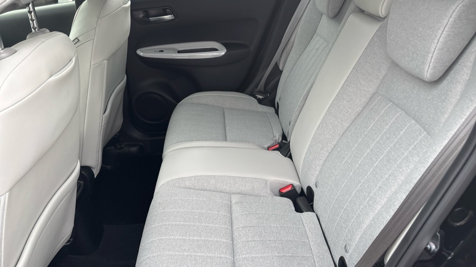 Honda Jazz 1.5 i-MMD Hybrid EX 5dr eCVT Hybrid Hatchback - Image 8