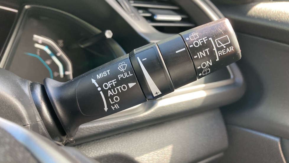 Honda Civic 1.0 VTEC Turbo 126 SR 5dr CVT Petrol Hatchback - Image 15