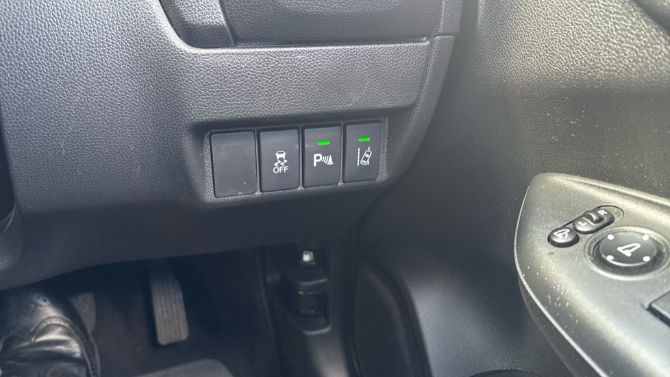 Honda Jazz 1.3 i-VTEC EX Navi 5dr CVT Petrol Hatchback - Image 23