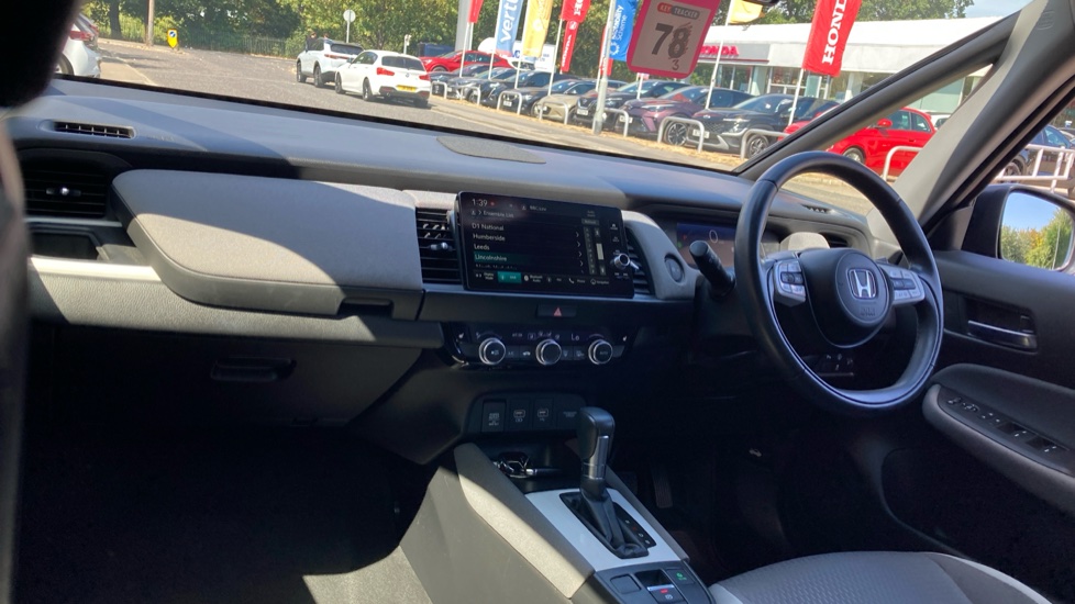 Honda Jazz 1.5 i-MMD Hybrid Crosstar EX 5dr eCVT Hybrid Hatchback - Image 2