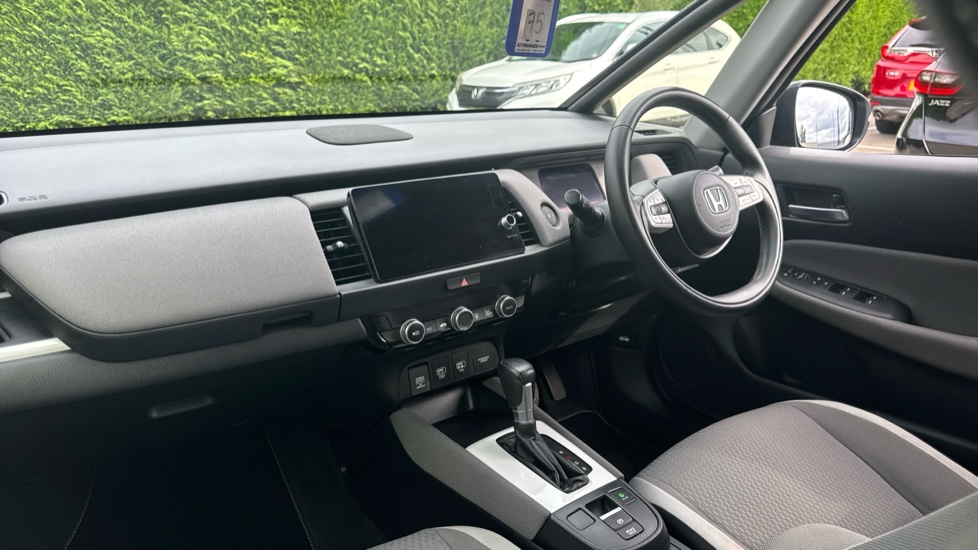 Honda Jazz 1.5 i-MMD Hybrid Crosstar EX 5dr eCVT Hybrid Hatchback - Image 2