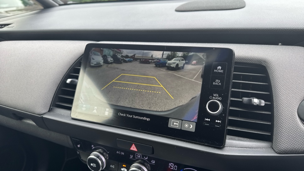 Honda Jazz 1.5 i-MMD Hybrid Crosstar EX 5dr eCVT Hybrid Hatchback - Image 22