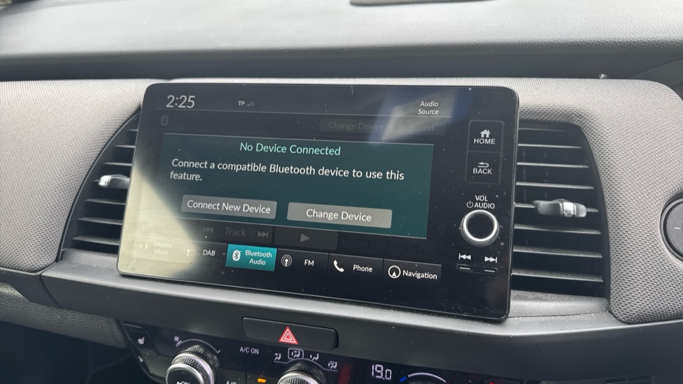 Honda Jazz 1.5 i-MMD Hybrid Crosstar EX 5dr eCVT Hybrid Hatchback - Image 26