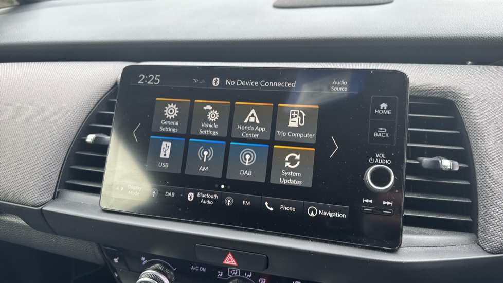 Honda Jazz 1.5 i-MMD Hybrid Crosstar EX 5dr eCVT Hybrid Hatchback - Image 27