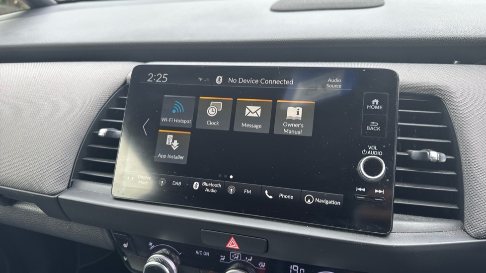 Honda Jazz 1.5 i-MMD Hybrid Crosstar EX 5dr eCVT Hybrid Hatchback - Image 28