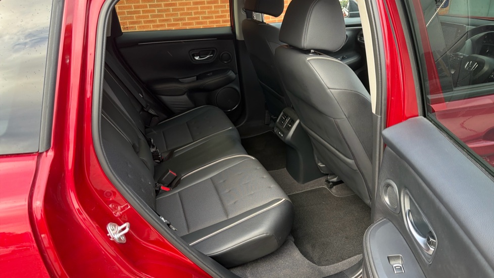 Honda Zr-V 2.0 eHEV Sport 5dr CVT Hybrid Estate - Image 31
