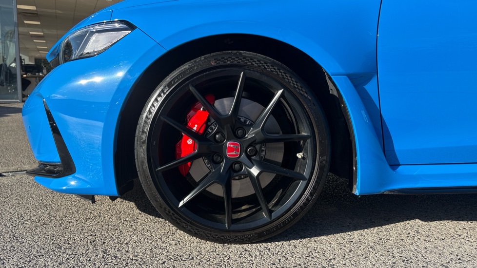 Honda Civic Type R 2.0 VTEC Turbo Type R 5dr Petrol Hatchback - Image 9