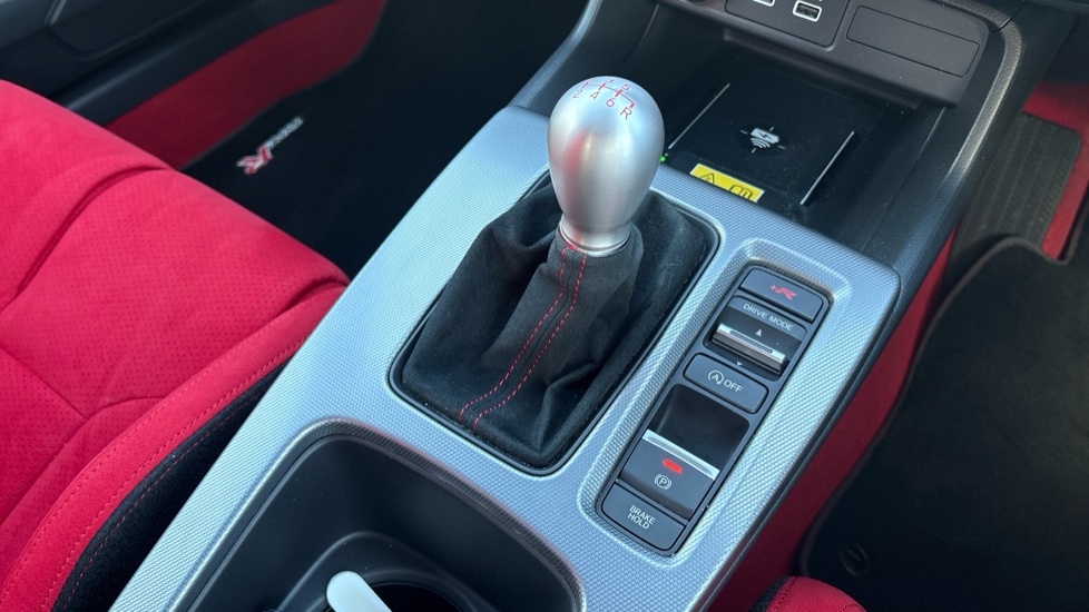 Honda Civic Type R 2.0 VTEC Turbo Type R 5dr Petrol Hatchback - Image 19
