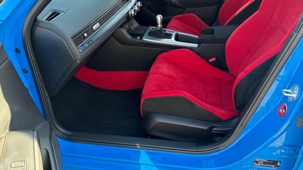 Honda Civic Type R 2.0 VTEC Turbo Type R 5dr Petrol Hatchback - Image 34