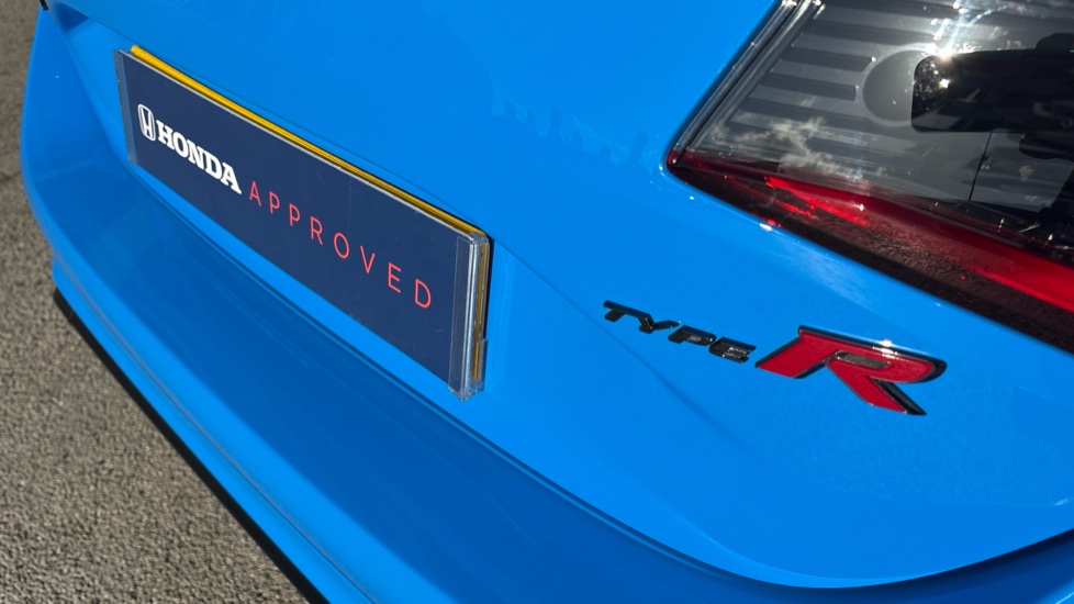 Honda Civic Type R 2.0 VTEC Turbo Type R 5dr Petrol Hatchback - Image 42