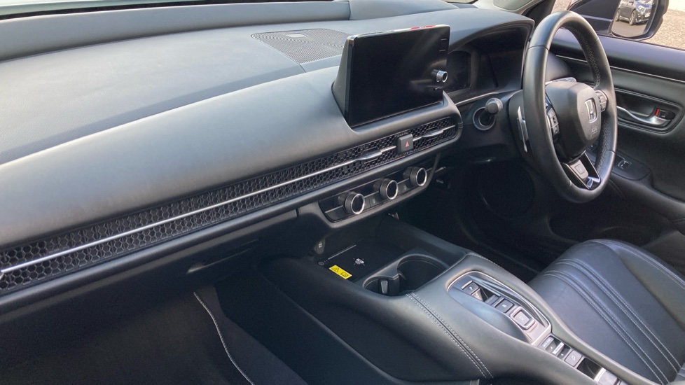 Honda Zr-V 2.0 eHEV Advance 5dr CVT Hybrid Estate - Image 2