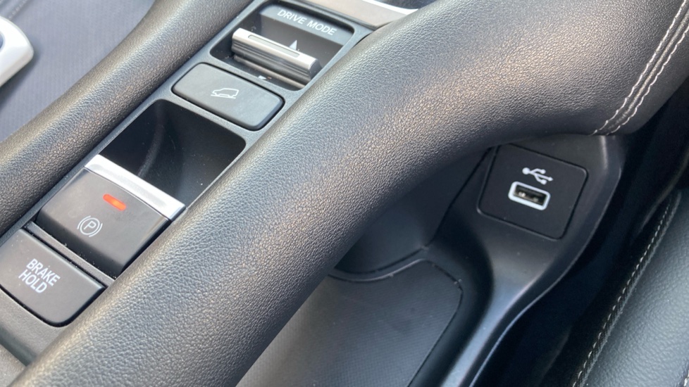 Honda Zr-V 2.0 eHEV Advance 5dr CVT Hybrid Estate - Image 24