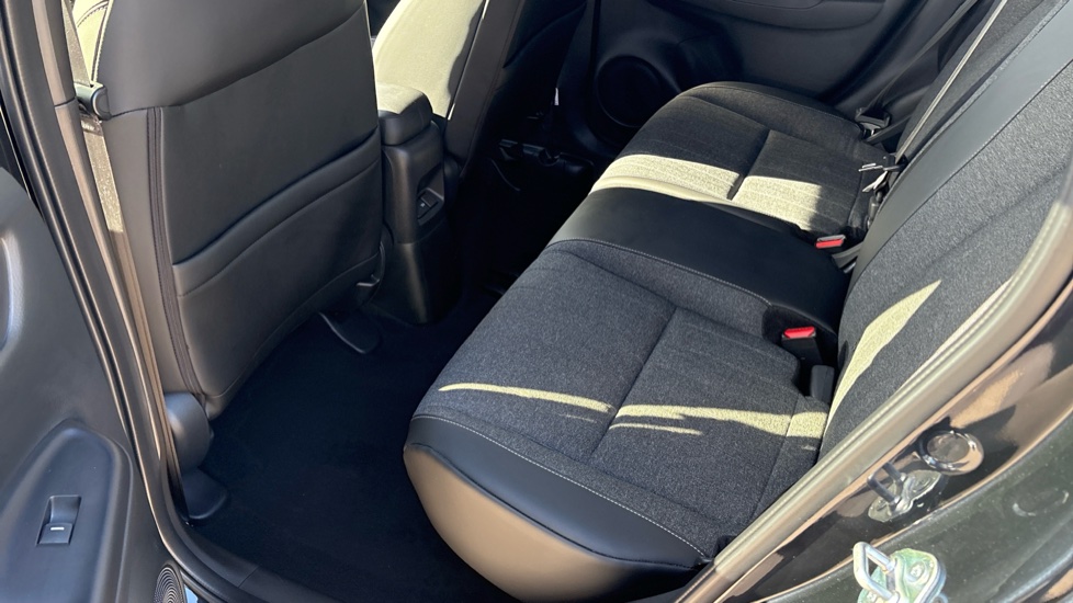 Honda Jazz 1.5 i-MMD Hybrid Advance 5dr eCVT Hybrid Hatchback - Image 33