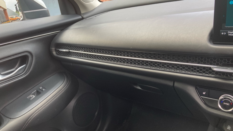 Honda Zr-V 2.0 eHEV Advance 5dr CVT Hybrid Estate - Image 42