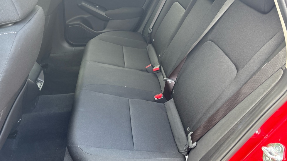 Honda Civic 2.0 eHEV Elegance 5dr CVT Hybrid Hatchback - Image 8