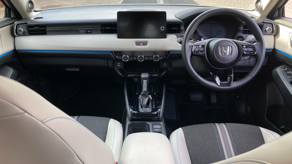 Honda HR-V 1.5 eHEV Advance Style 5dr CVT Hybrid Hatchback - Image 4