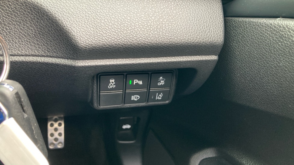 Honda Civic 1.5 VTEC Turbo Sport 5dr CVT Petrol Hatchback - Image 17
