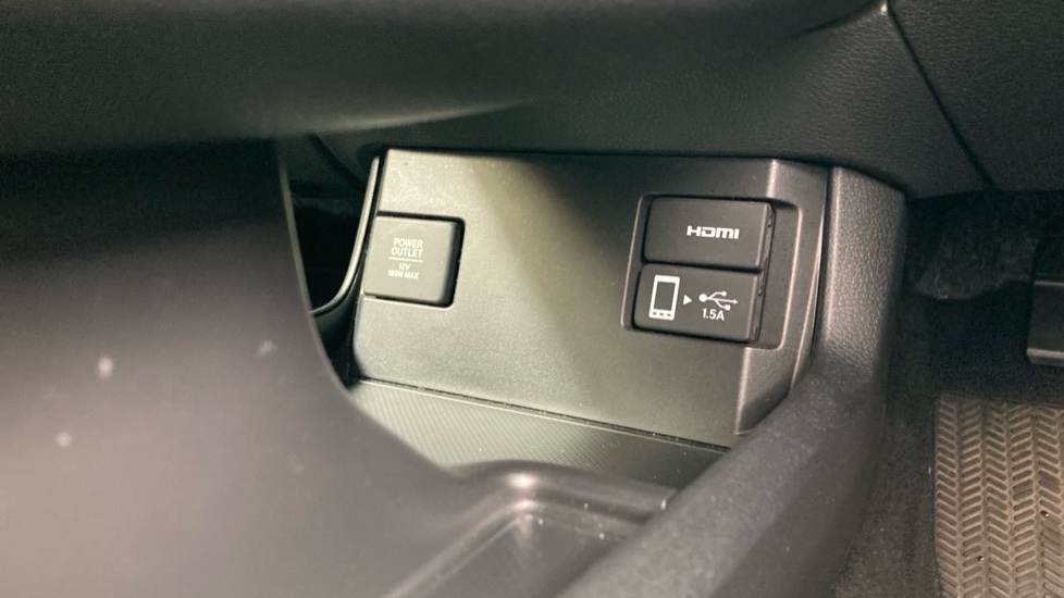 Honda Civic 1.5 VTEC Turbo Sport 5dr CVT Petrol Hatchback - Image 20