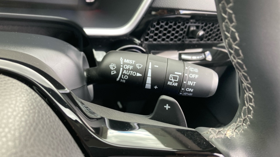 Honda CR-V 2.0 eHEV Elegance 5dr eCVT Hybrid Estate - Image 16