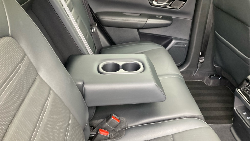 Honda CR-V 2.0 eHEV Elegance 5dr eCVT Hybrid Estate - Image 33