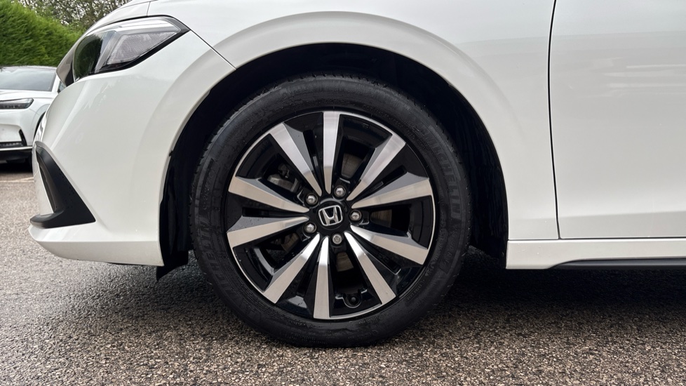 Honda Civic 2.0 eHEV Elegance 5dr CVT Hybrid Hatchback - Image 9