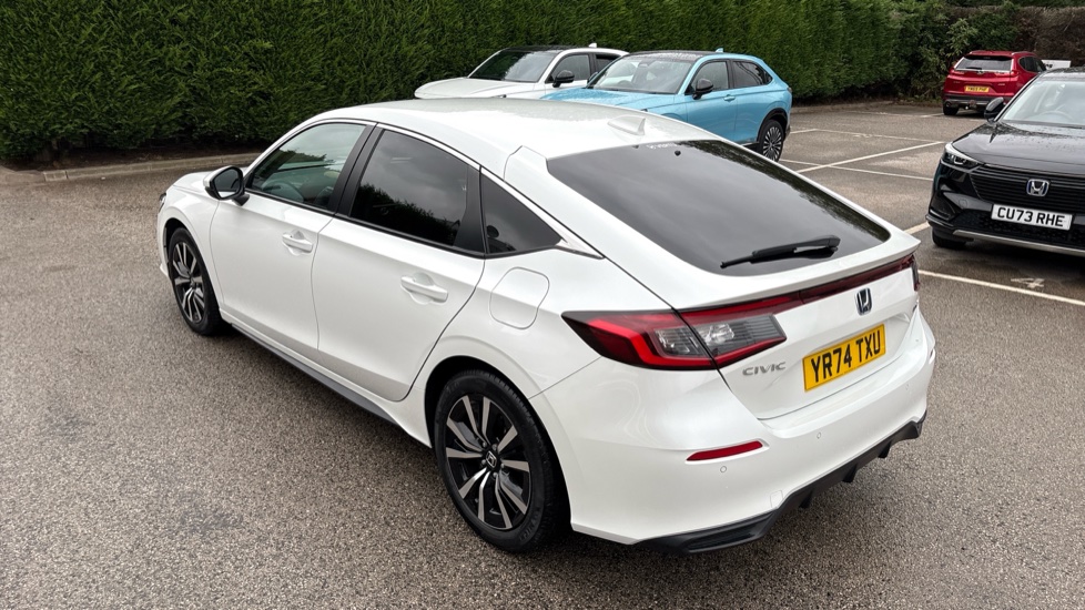 Honda Civic 2.0 eHEV Elegance 5dr CVT Hybrid Hatchback - Image 35
