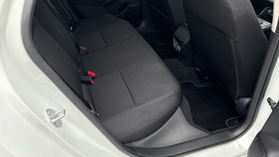Honda Civic 2.0 eHEV Elegance 5dr CVT Hybrid Hatchback - Image 38