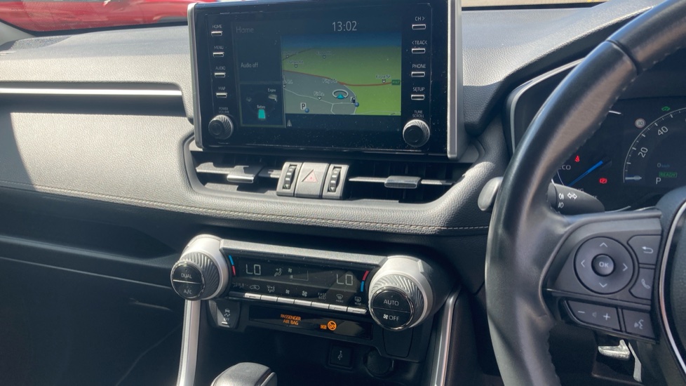 Toyota RAV4 2.5 VVT-i Hybrid Design 5dr CVT 2WD Hybrid Estate - Image 10