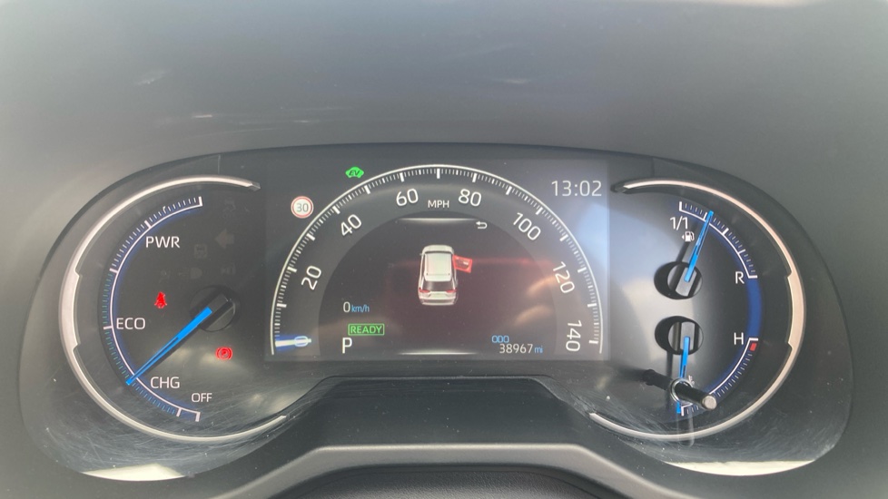 Toyota RAV4 2.5 VVT-i Hybrid Design 5dr CVT 2WD Hybrid Estate - Image 14