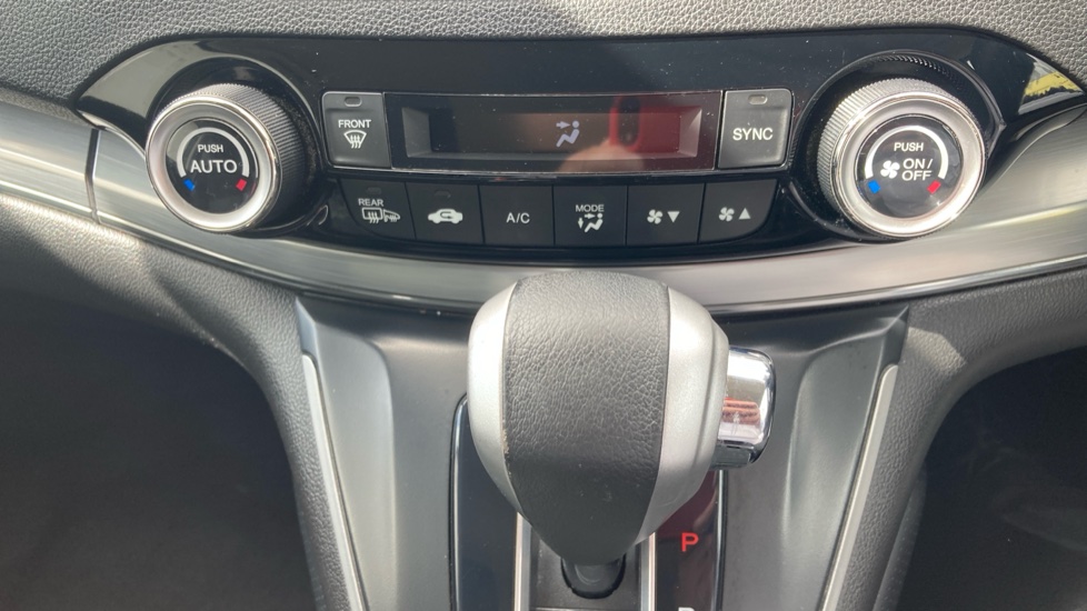 Honda CR-V 2.0 i-VTEC SR 5dr Auto Petrol Estate - Image 30