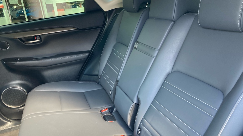 Lexus NX 300h 2.5 5dr CVT [8 Inch Nav] Hybrid Estate - Image 8