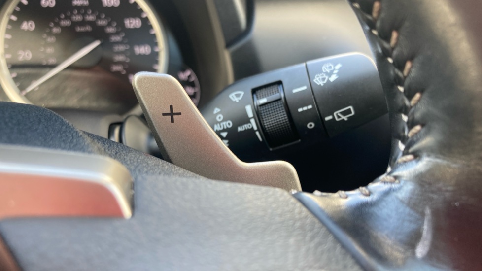 Lexus NX 300h 2.5 5dr CVT [8 Inch Nav] Hybrid Estate - Image 20
