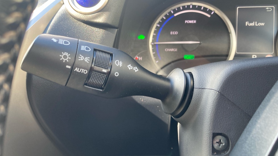 Lexus NX 300h 2.5 5dr CVT [8 Inch Nav] Hybrid Estate - Image 25