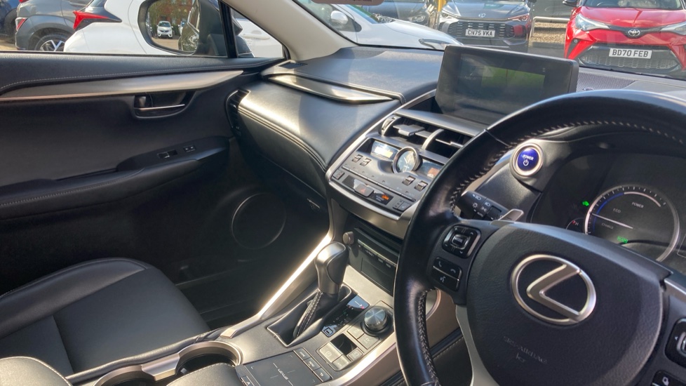 Lexus NX 300h 2.5 5dr CVT [8 Inch Nav] Hybrid Estate - Image 33