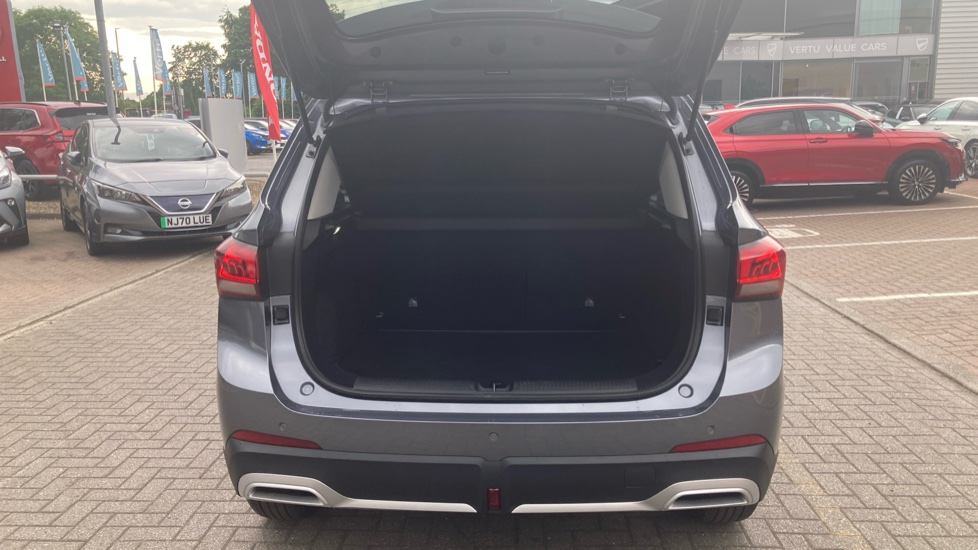 MG ZS 1.5 SE 5dr Petrol Hatchback - Image 36