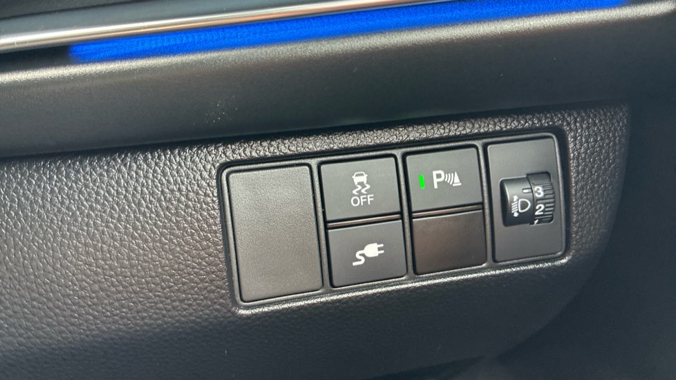 Honda E Ny1 150kW Elegance 69kWh 5dr Auto Electric Hatchback - Image 17