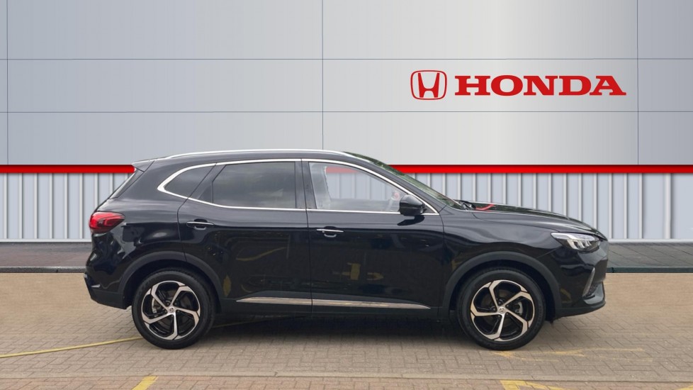MG HS 1.5 T-GDI Trophy 5dr Petrol Hatchback - Image 5