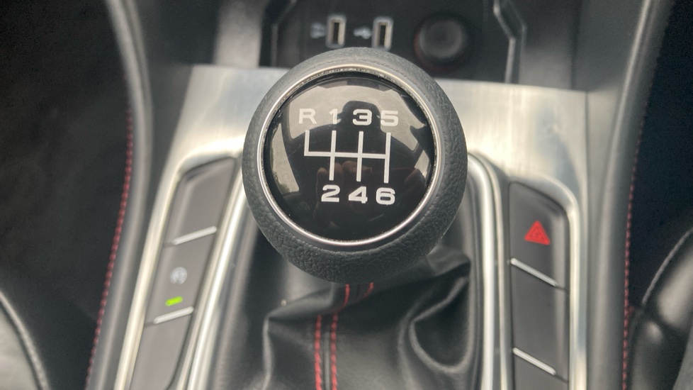 MG HS 1.5 T-GDI Trophy 5dr Petrol Hatchback - Image 18