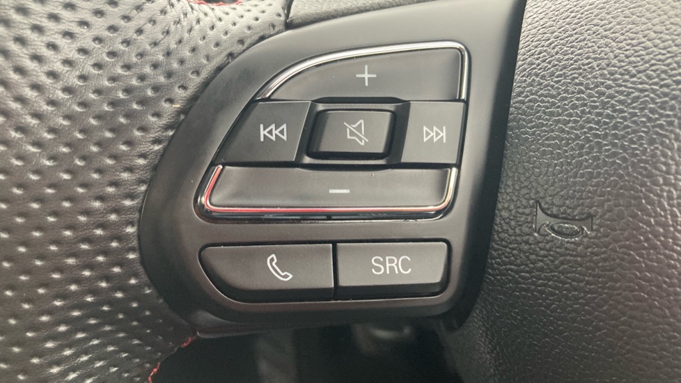 MG HS 1.5 T-GDI Trophy 5dr Petrol Hatchback - Image 26