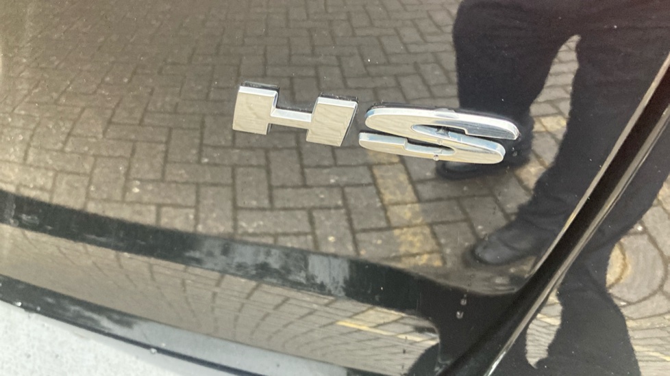 MG HS 1.5 T-GDI Trophy 5dr Petrol Hatchback - Image 33