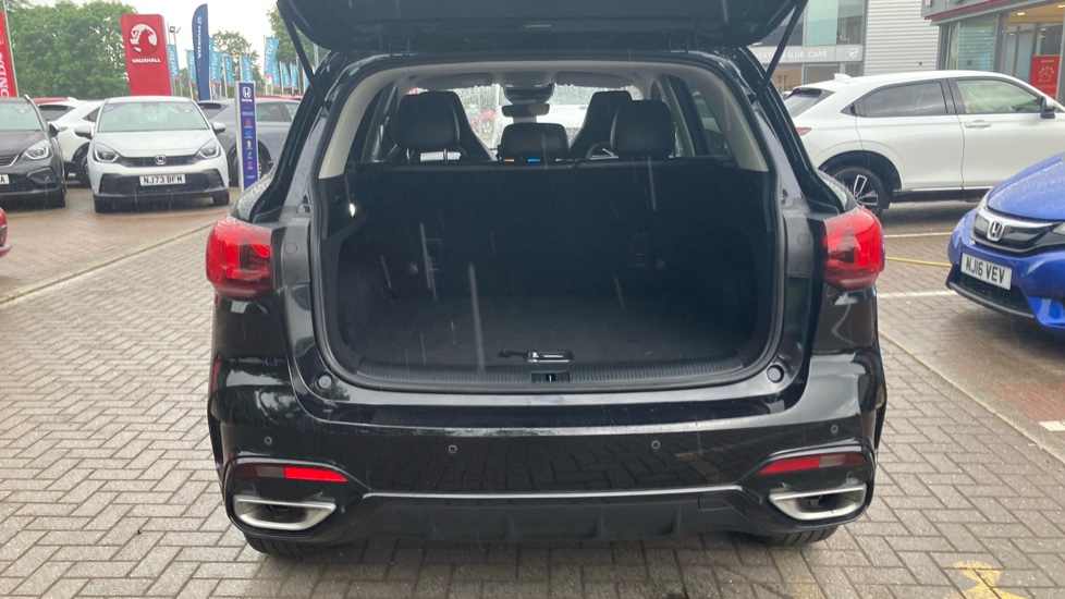 MG HS 1.5 T-GDI Trophy 5dr Petrol Hatchback - Image 34