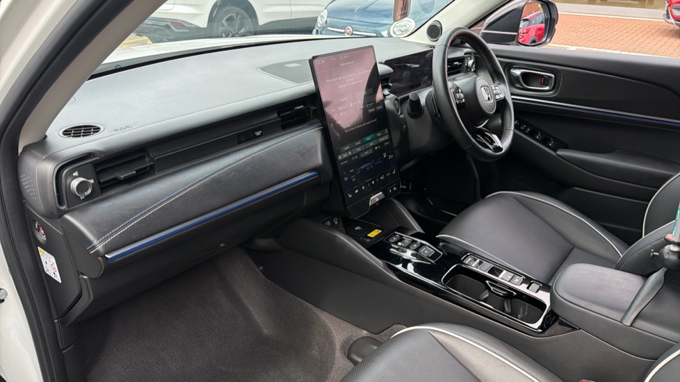 Honda E Ny1 150kW Elegance 69kWh 5dr Auto Electric Hatchback - Image 2