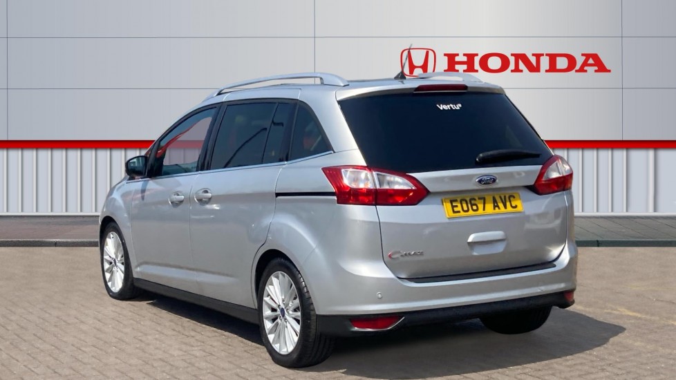 Ford Grand C-MAX 1.5 TDCi Titanium 5dr Diesel Estate - Image 3